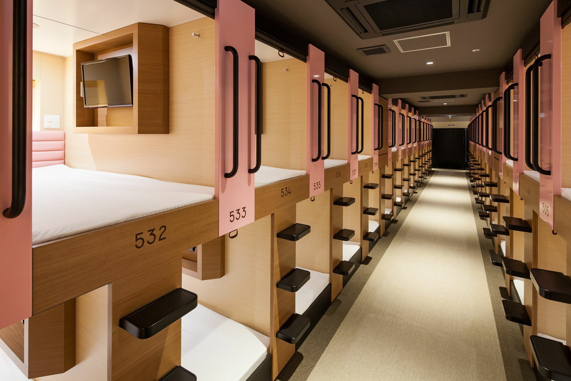 Y'S Cabin Osaka Namba Εξωτερικό φωτογραφία